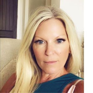 Meet your Posher, Gayle